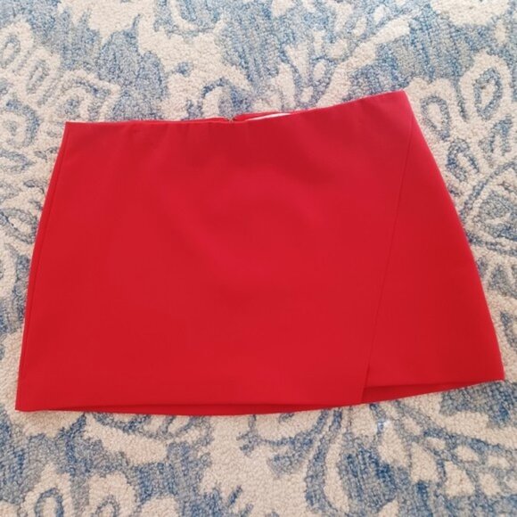Alice + Olivia Shaylee Asymmetrical Drape Wrap Mini Skirt 6 Red - Picture 4 of 11